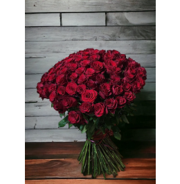Róże czerwone 100 sztuk